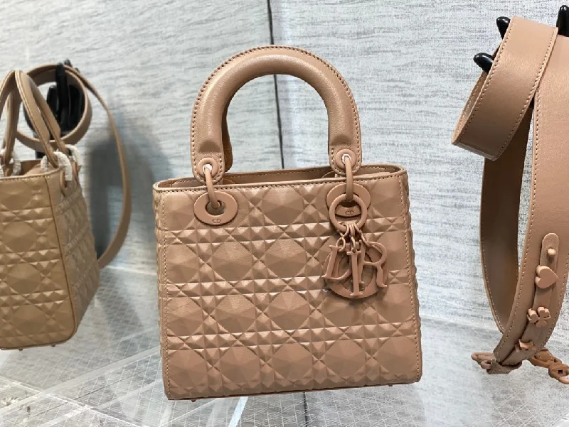 Christian Dior - Luxury Bags  661