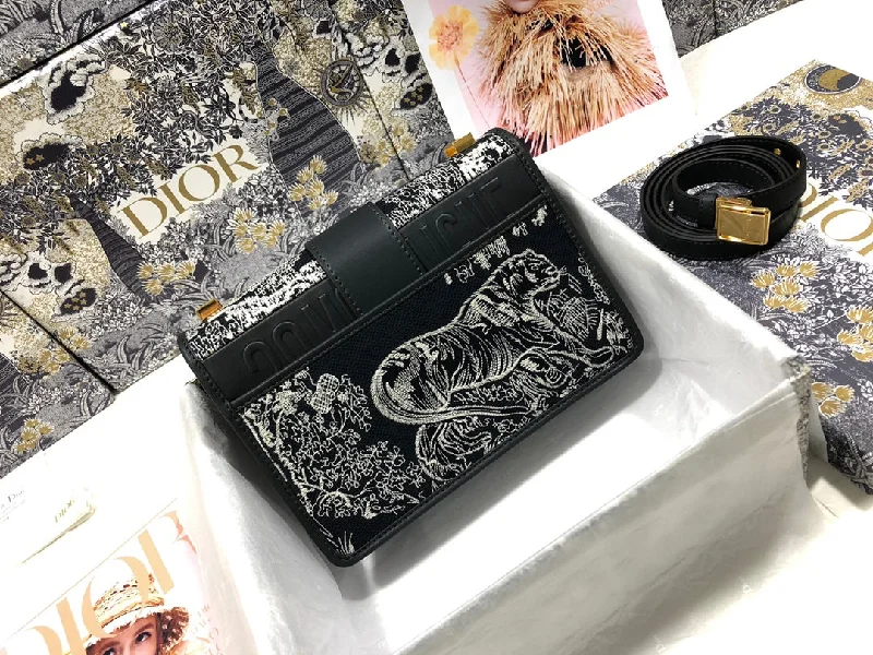 Christian Dior - Luxury Bags  720