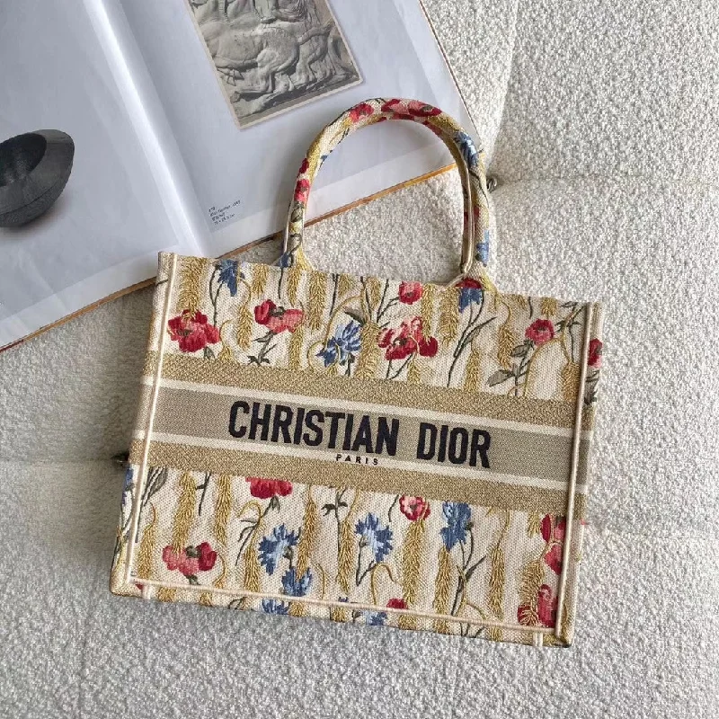 Christian Dior MeChristian Diorum Book Tote