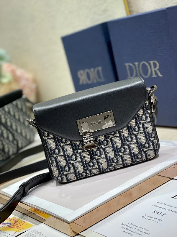 Christian Dior - Luxury Bags  713