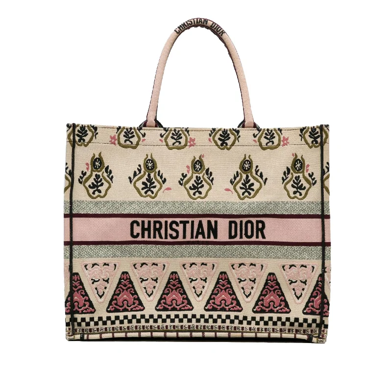 Dior Large Geometric Embroidered Book Tote (SHG-OToGGs)