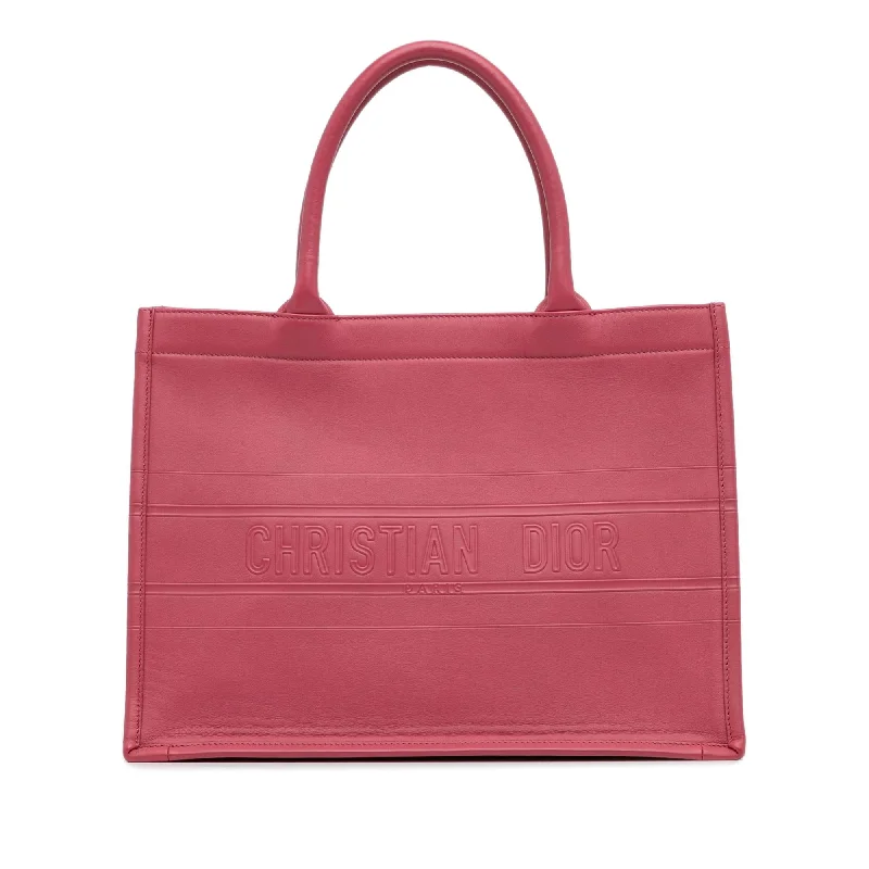 Dior Medium Embossed Book Tote (SHG-YL4dYo)